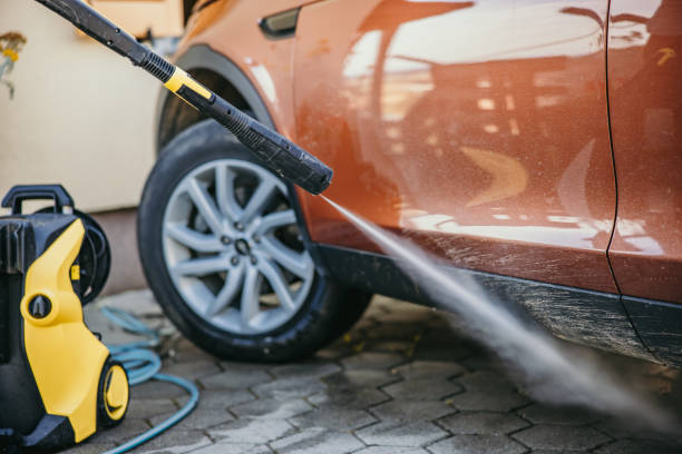 Professional Pressure Washing in Niagara, WI